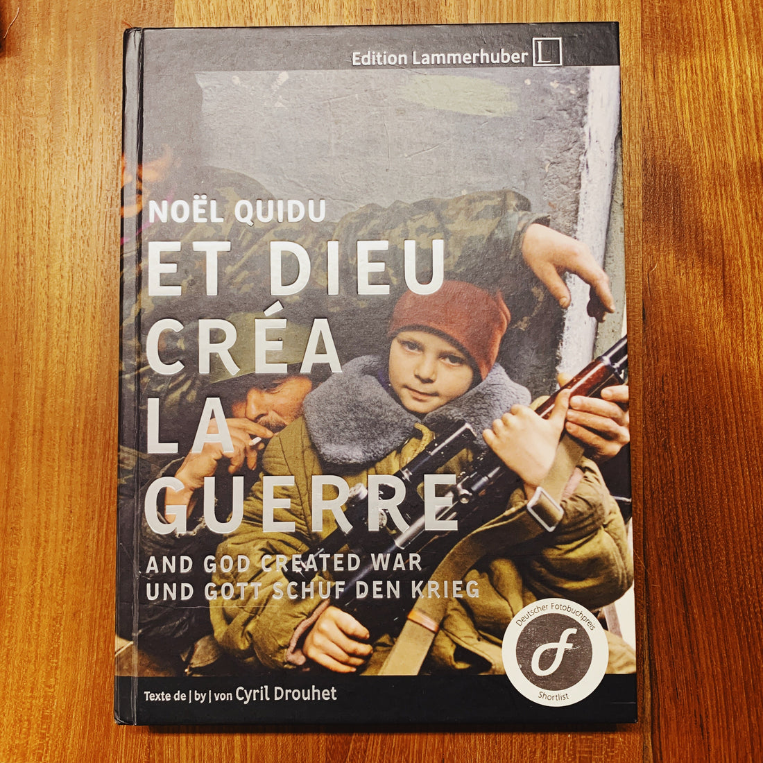 每周一書之「戰場上的快樂聖誕」——藝跡文化推介《Et Dieu Créa La Guerre》( 英：And God created war) - Mi Spacium Design Studio