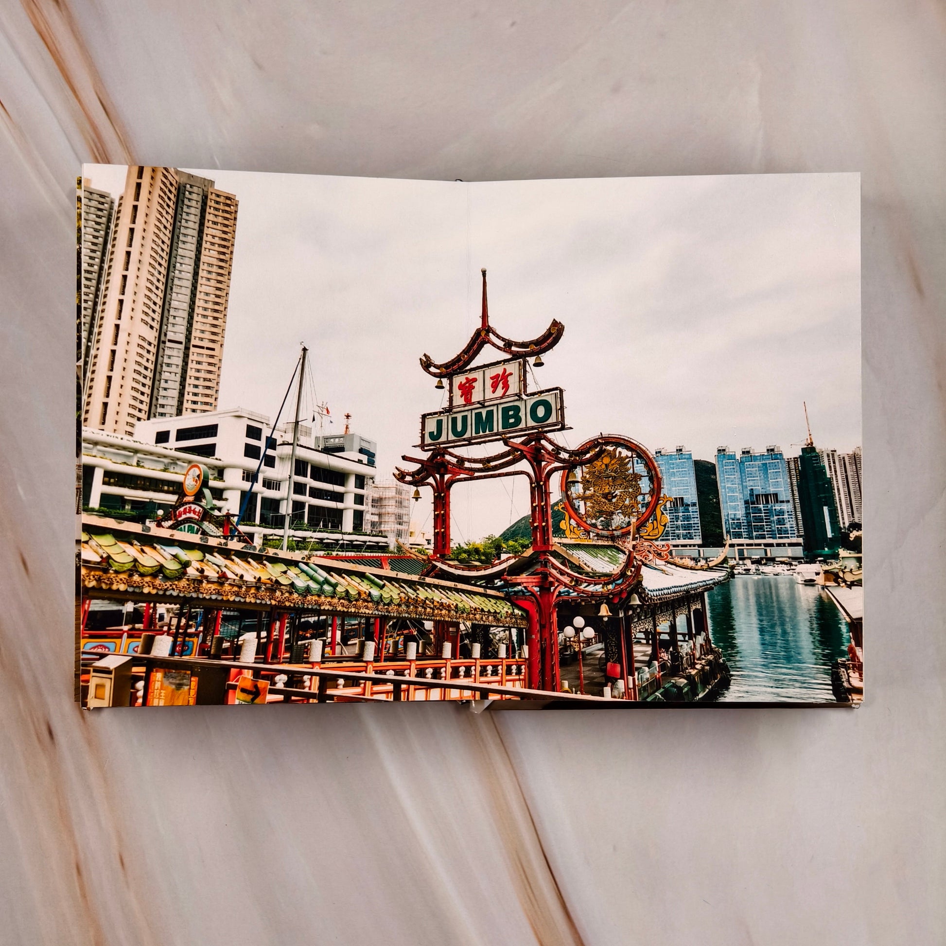 City Tour 1: From Wong Chuk Hang to Wah Fu (pre - order) - Mi Spacium Culture 藝跡文化 - 