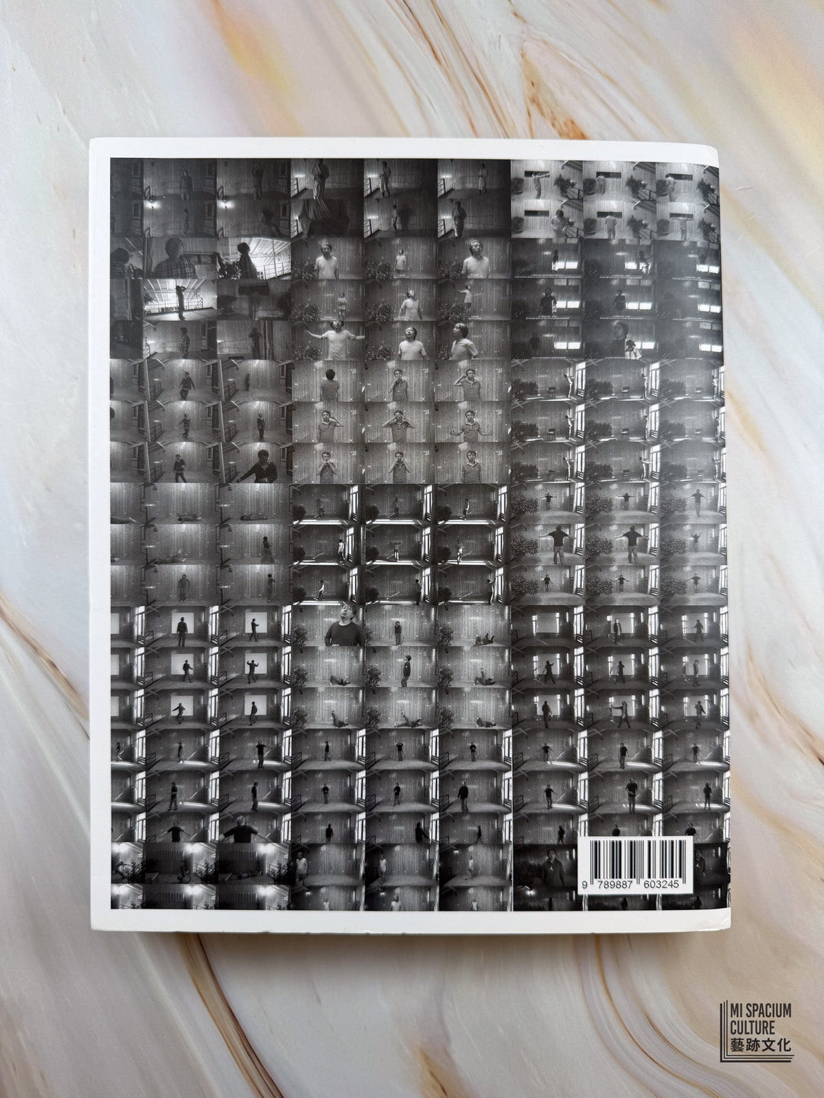 【新書】光塵：極近極遠 The Glow Dust: So Far and So Near - Mi Spacium Culture 藝跡文化 - Books