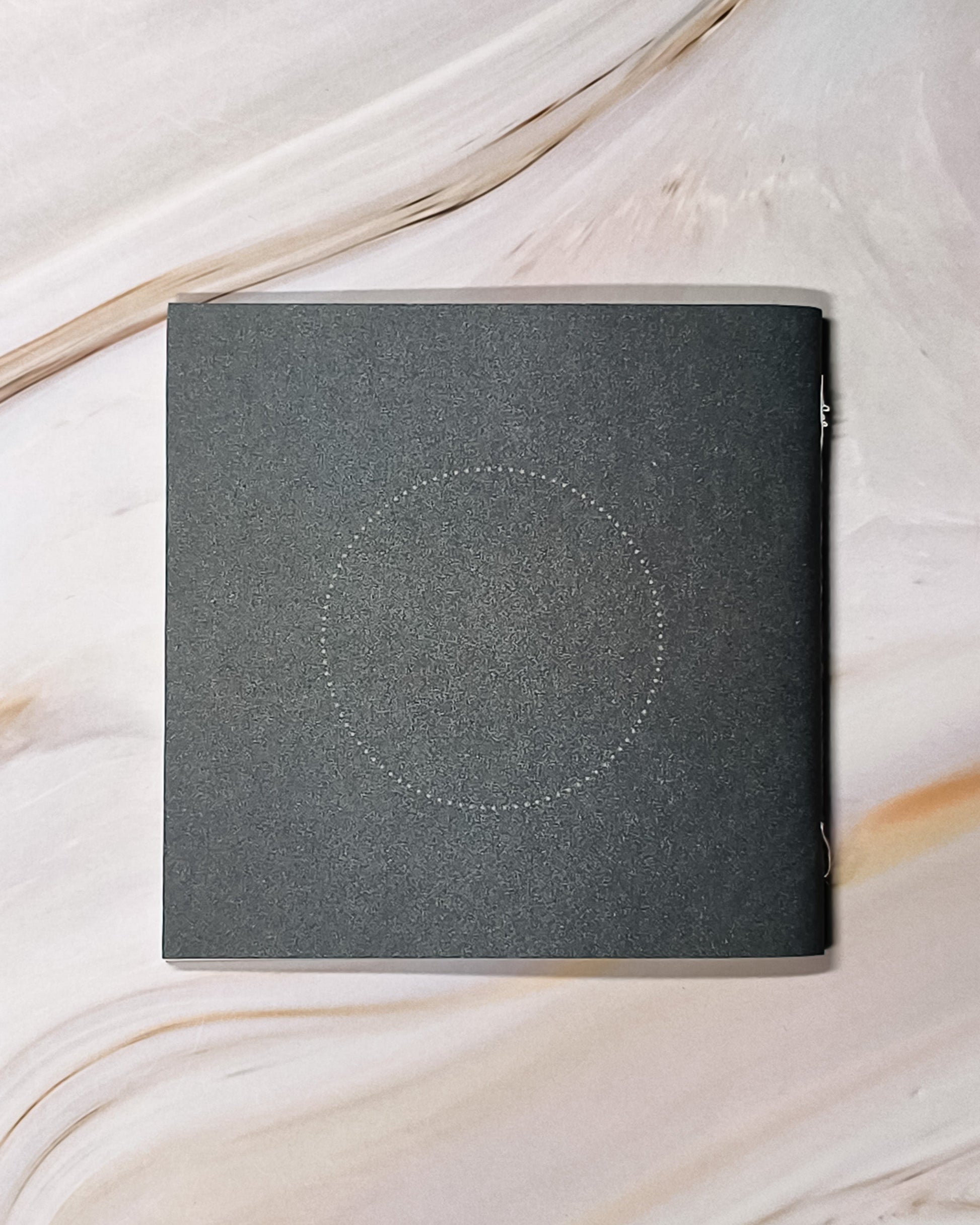 【新書】To the moon…and back - Mi Spacium Culture 藝跡文化 - Books